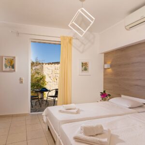 room2 01